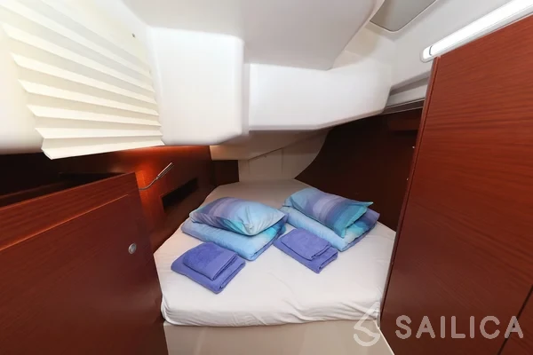 Hanse 458 - Yacht Charter Sailica