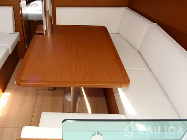 Sun Odyssey 389 - Yacht Charter Sailica