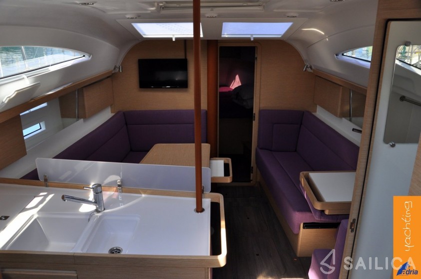 Elan 40 Impression - Yacht Charter Sailica