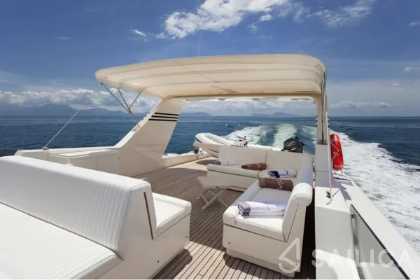 Canados 72 - Yacht Charter Sailica