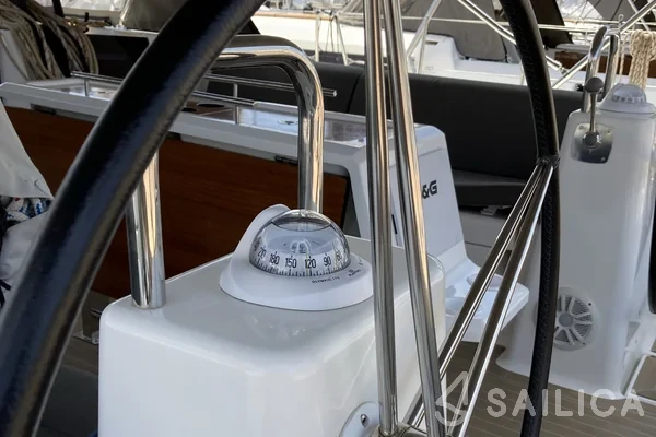 Dufour 460 GL - Yacht Charter Sailica