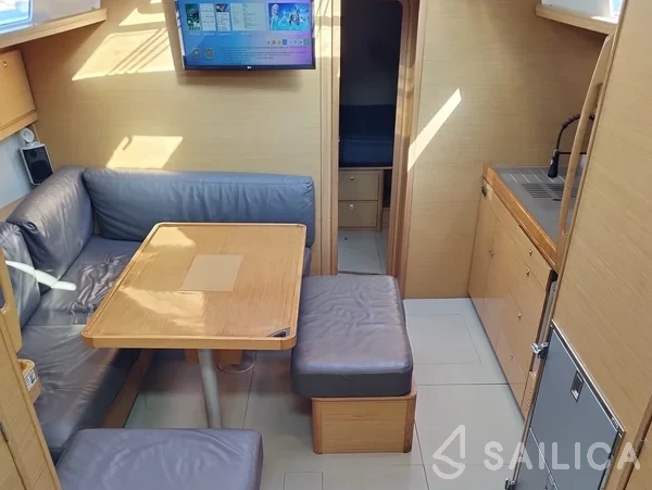 Dufour 460 GL - Yacht Charter Sailica