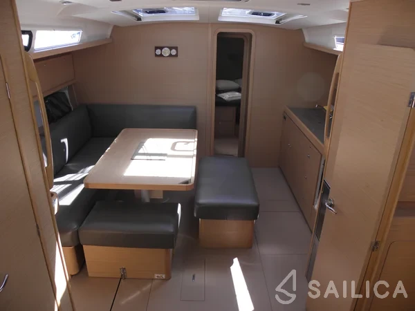 Dufour 460 GL - Yacht Charter Sailica
