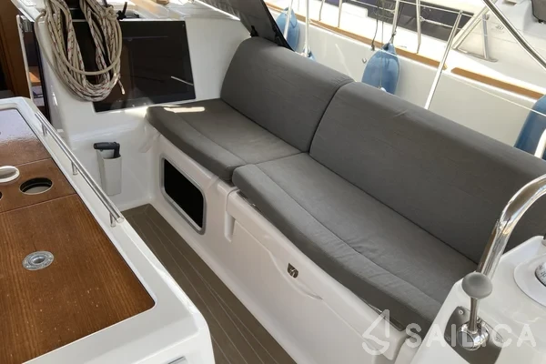 Dufour 460 GL - Yacht Charter Sailica