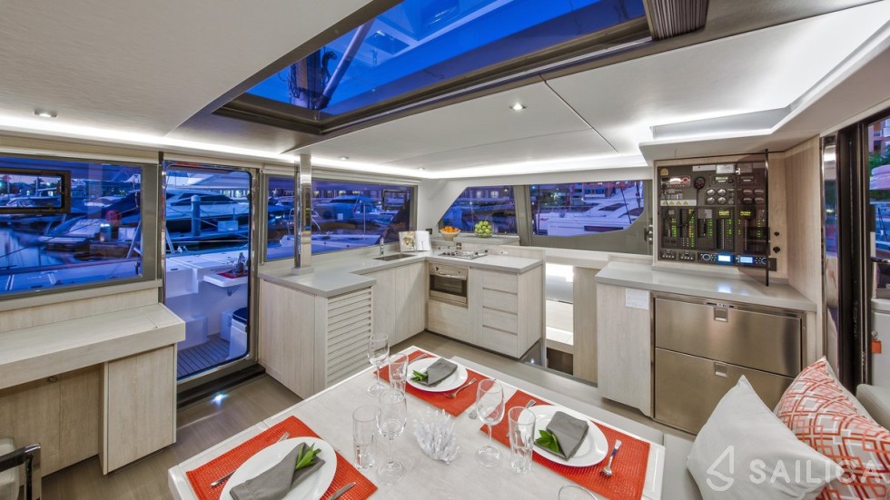 Leopard 45 - Yacht Charter Sailica