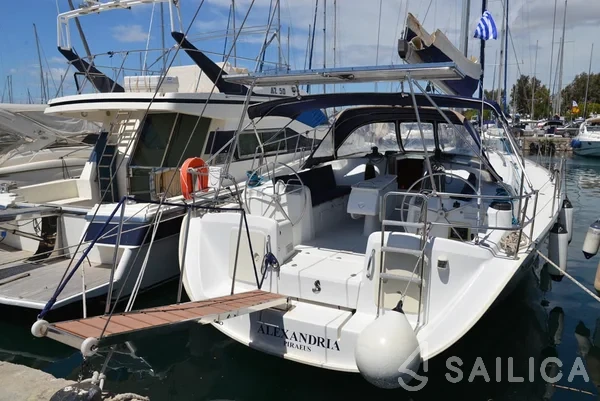 Cyclades 50.5 - Yacht Charter Sailica