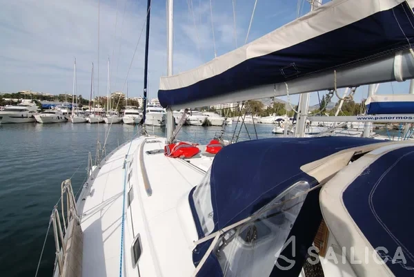 Cyclades 50.5 - Yacht Charter Sailica