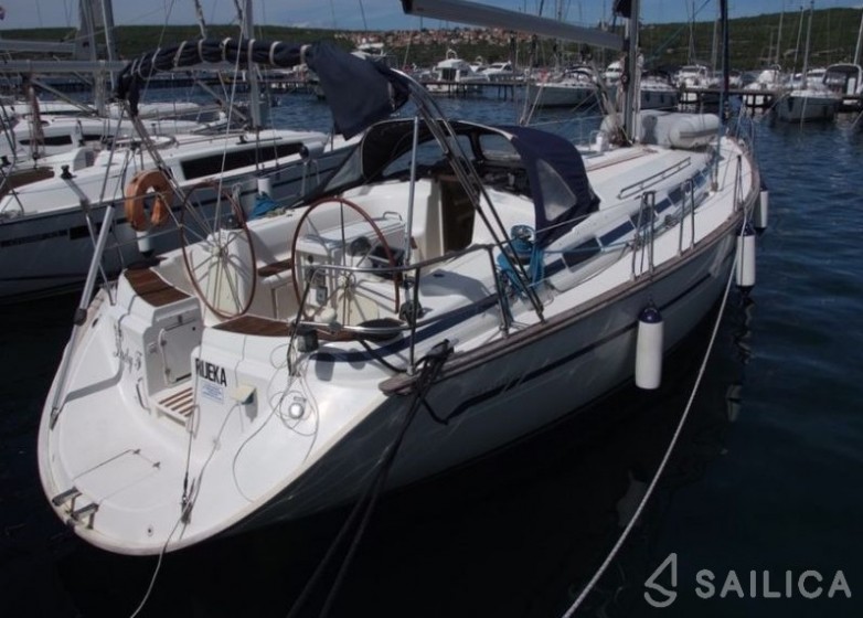 Bavaria 44 - Yacht Charter Sailica