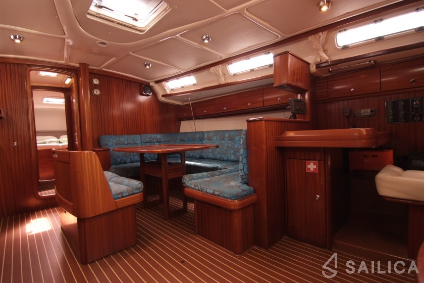 Bavaria 44 - Yacht Charter Sailica