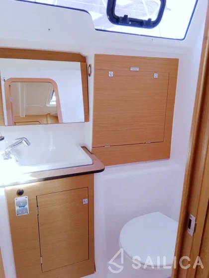 Dufour 382 GL - Yacht Charter Sailica