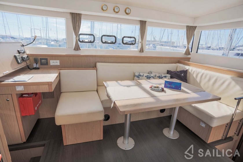 Lagoon 39 - Yacht Charter Sailica