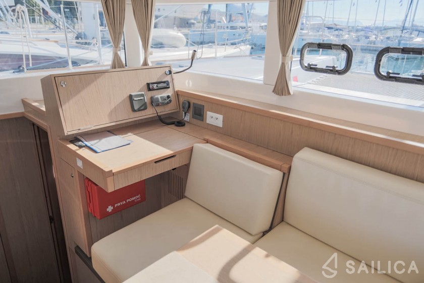 Lagoon 39 - Yacht Charter Sailica