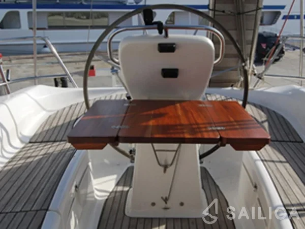 Bavaria 36 - Yacht Charter Sailica