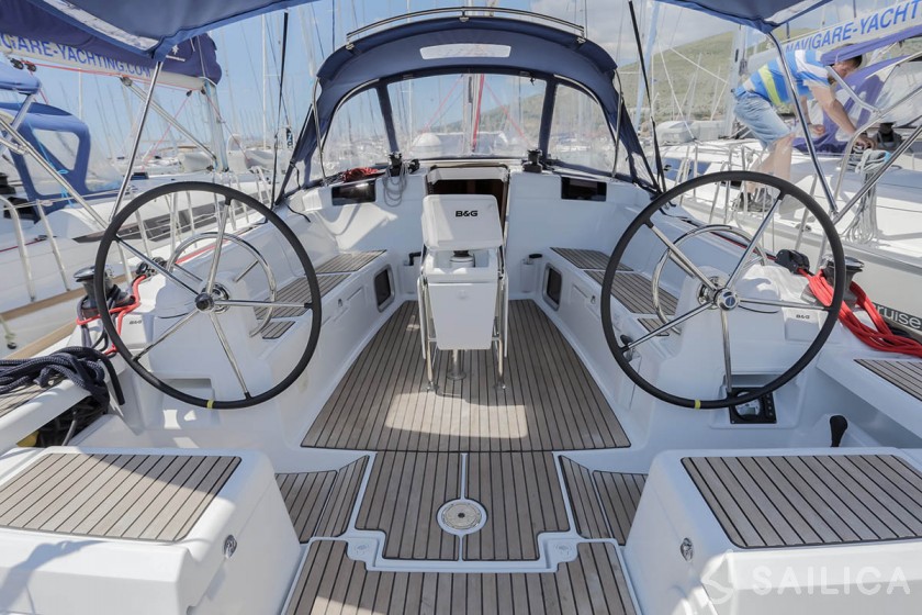 Sun Odyssey 449 - Yacht Charter Sailica