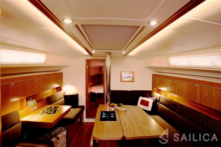 Hanse 415 - Yacht Charter Sailica