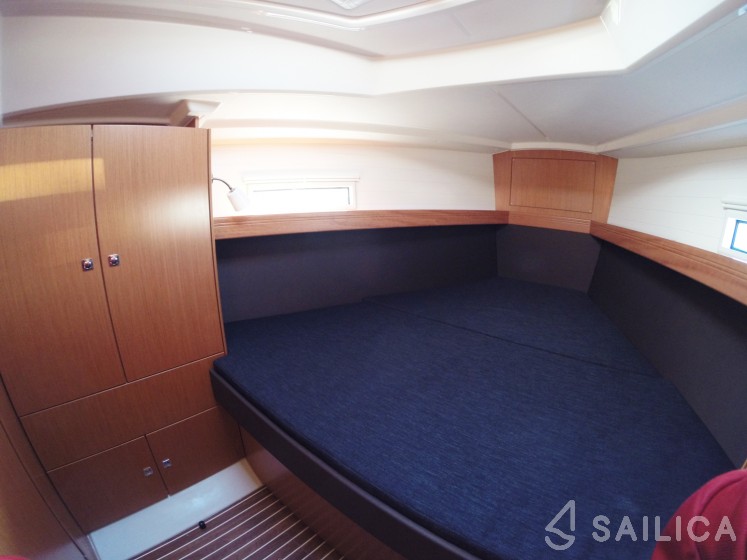 Bavaria 37 Cruiser - Yacht Charter Sailica