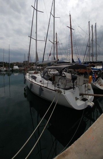 Oceanis 43 - Yacht Charter Sailica