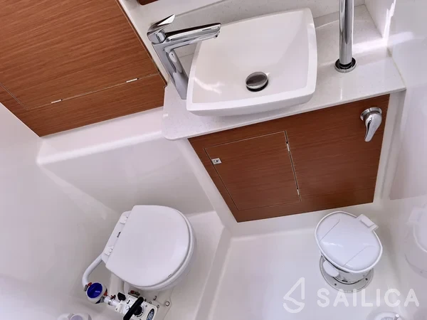 Dufour 460 GL - Yacht Charter Sailica
