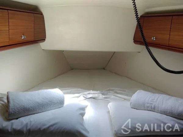 Bavaria 44 - Yacht Charter Sailica