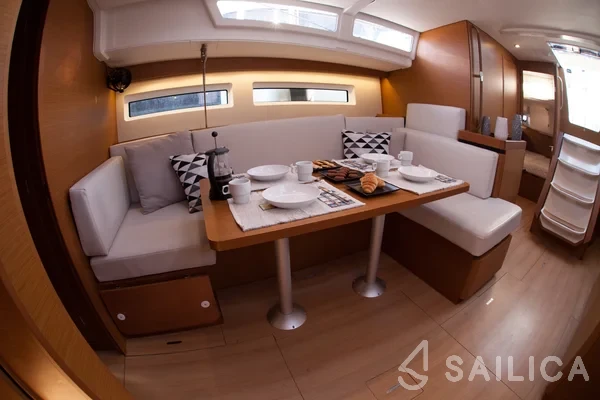 Sun Odyssey 490 - Yacht Charter Sailica