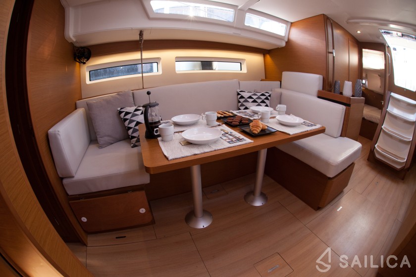 Sun Odyssey 490 - Yacht Charter Sailica