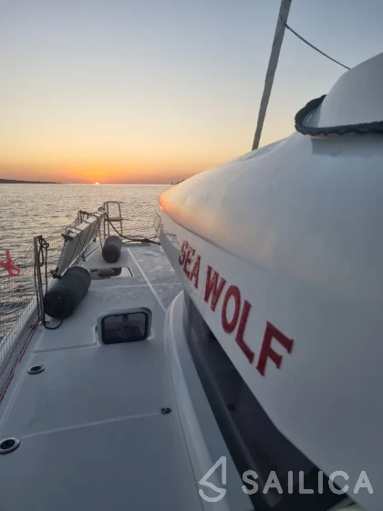 Lagoon 42 - Yacht Charter Sailica