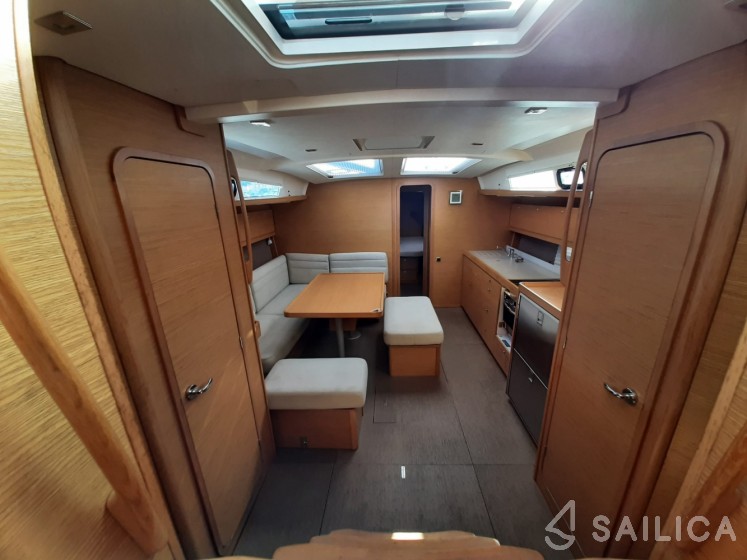 Dufour 460 GL - Yacht Charter Sailica