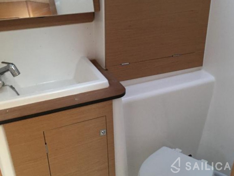 Dufour 460 GL - Yacht Charter Sailica
