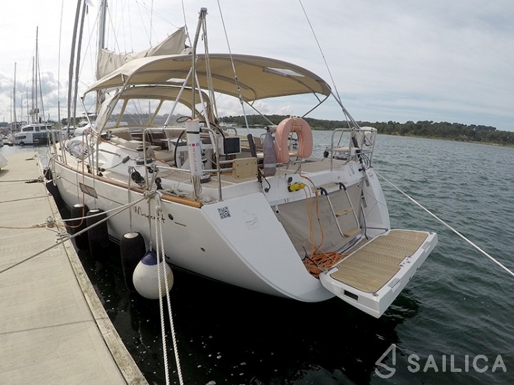 Jeanneau 57 - Yacht Charter Sailica