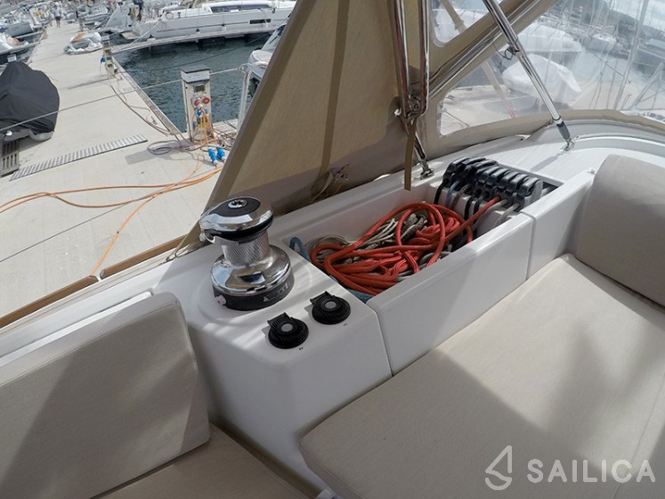 Jeanneau 57 - Yacht Charter Sailica