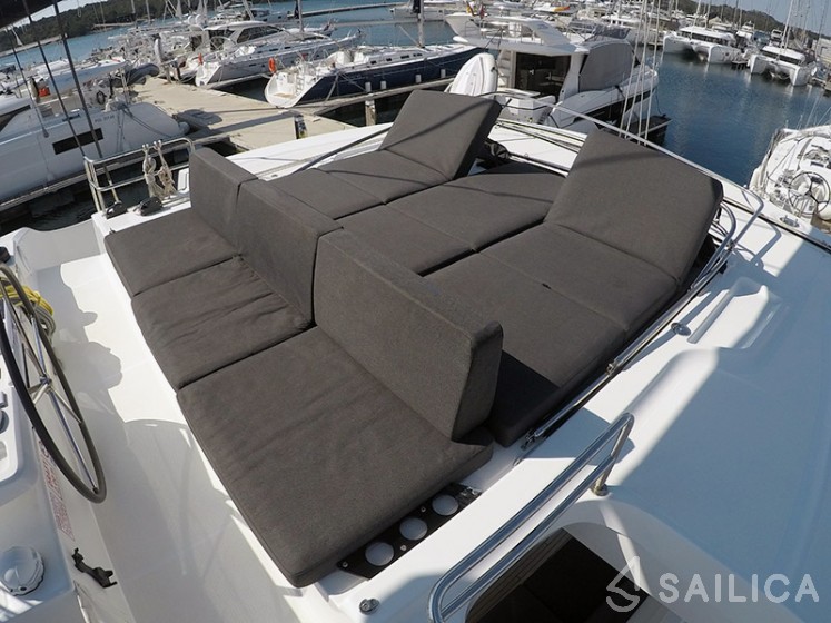 Lagoon 50 - Yacht Charter Sailica