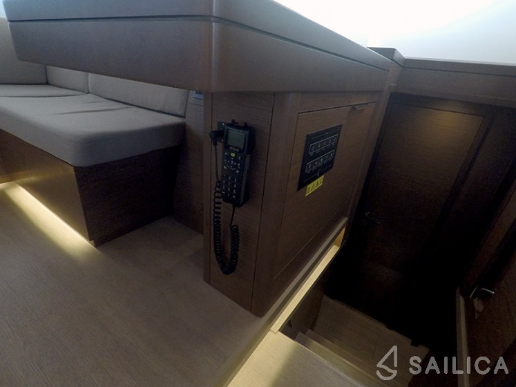 Lagoon 50 - Yacht Charter Sailica