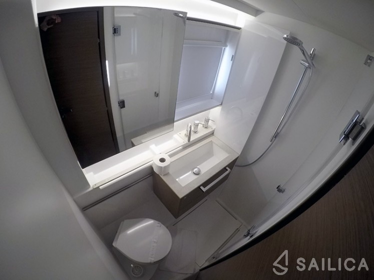 Lagoon 50 - Yacht Charter Sailica