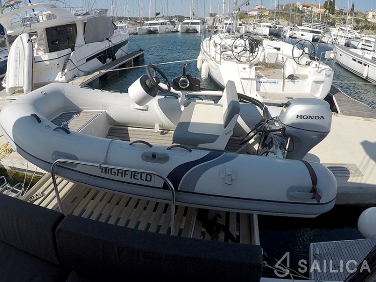 Lagoon 50 - Yacht Charter Sailica