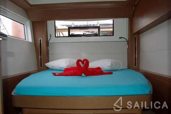 Lagoon 50 - Yacht Charter Sailica