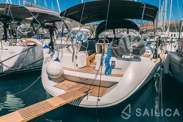 Sun Odyssey 49 - Yacht Charter Sailica
