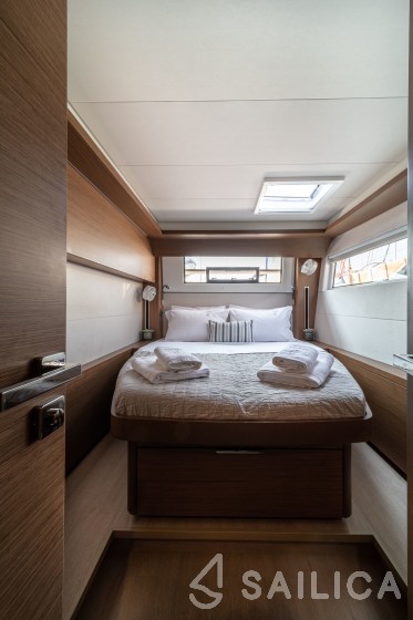 Lagoon 50 - Yacht Charter Sailica