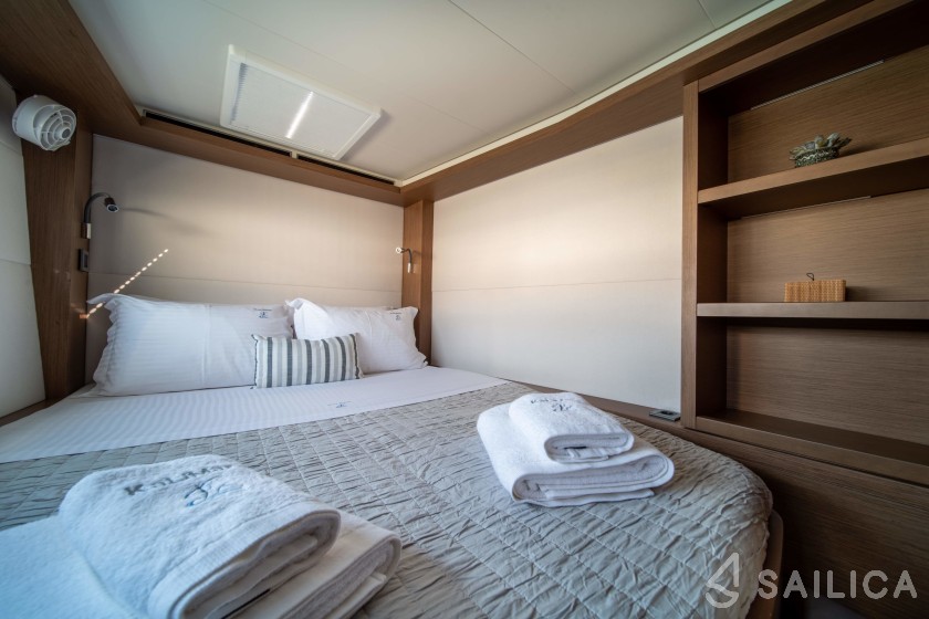 Lagoon 50 - Yacht Charter Sailica