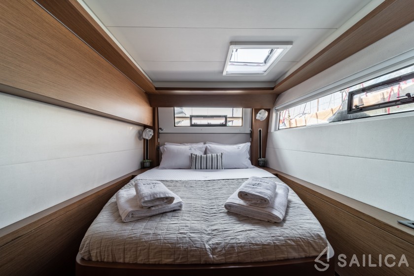 Lagoon 50 - Yacht Charter Sailica