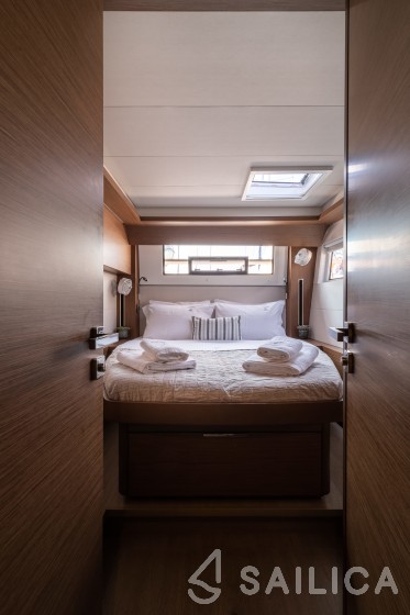 Lagoon 50 - Yacht Charter Sailica