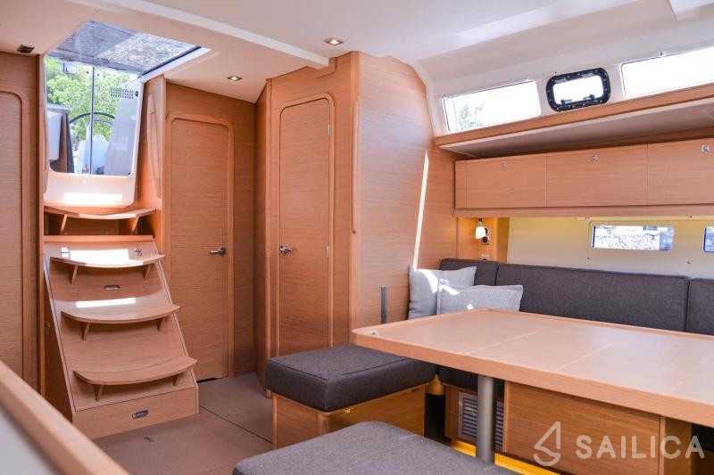 Dufour 460 GL - Yacht Charter Sailica