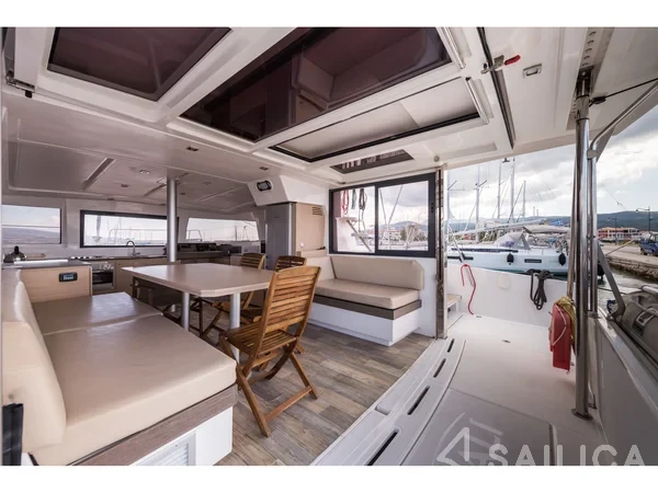 Bali 4.0 - Yacht Charter Sailica