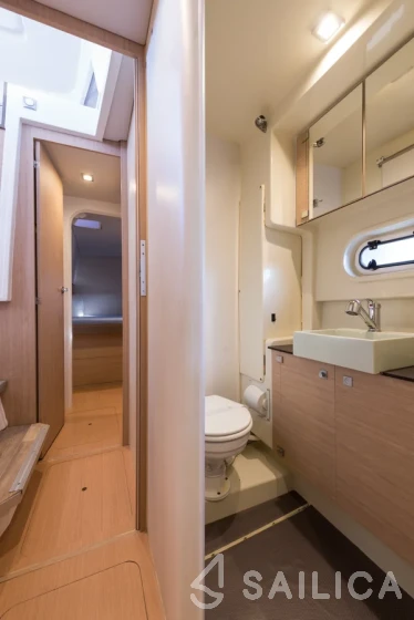 Bali 4.0 - Yacht Charter Sailica