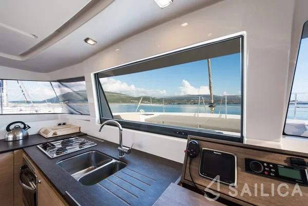 Bali 4.0 - Yacht Charter Sailica