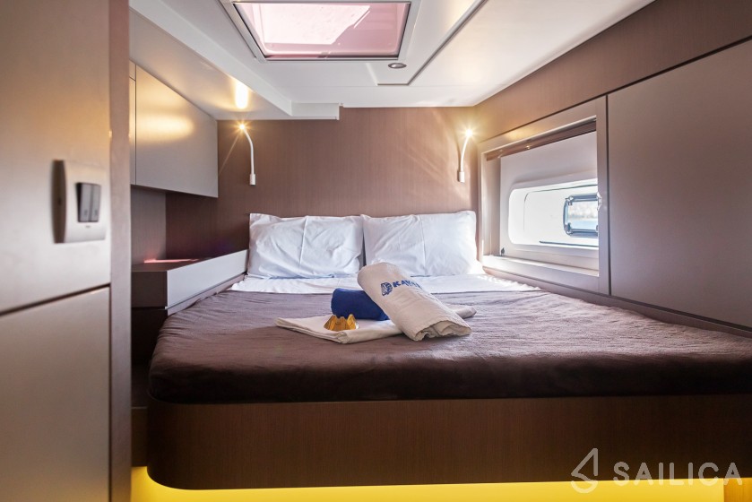 Bali 4.6 - Yacht Charter Sailica