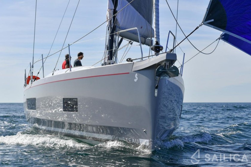 Oceanis 46.1 - Yacht Charter Sailica