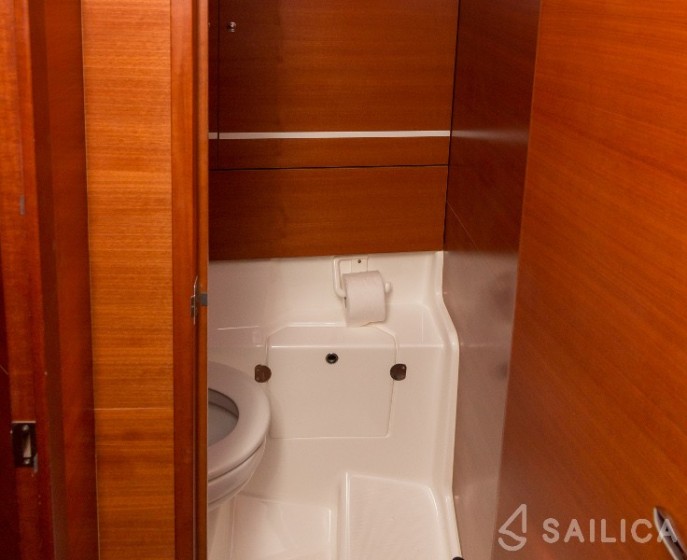 Dufour 445 Grand Large - Yacht Charter Sailica