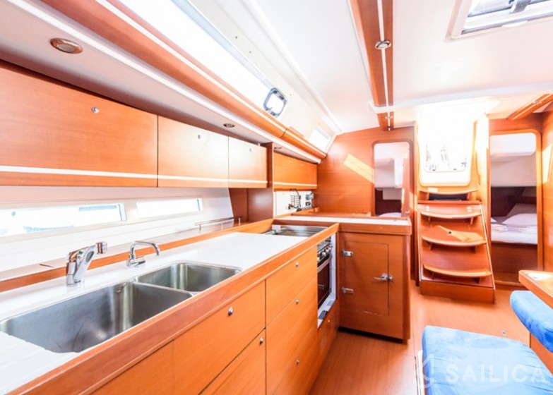 Dufour 445 Grand Large - Yacht Charter Sailica