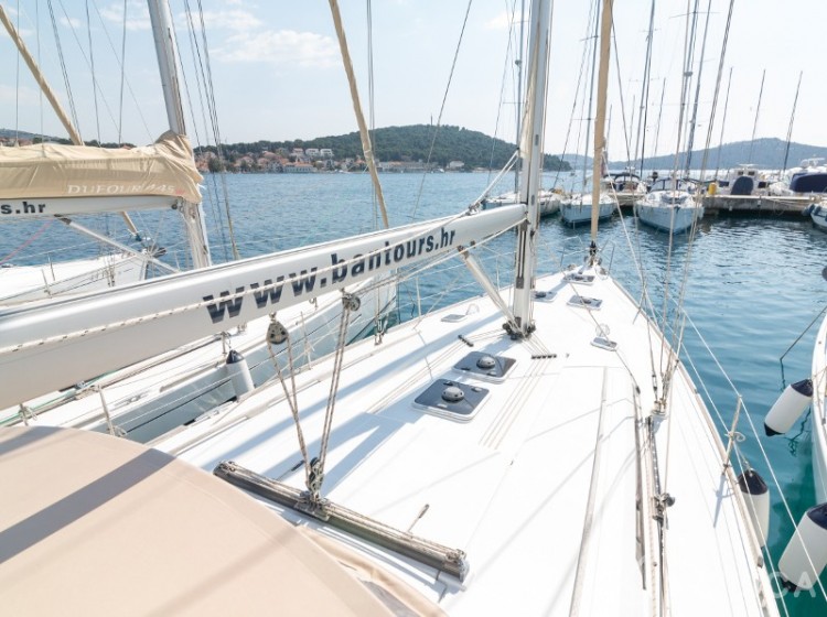 Dufour 445 Grand Large - Yacht Charter Sailica