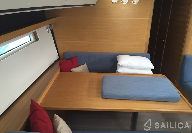 D&D Kufner 54 - Yacht Charter Sailica